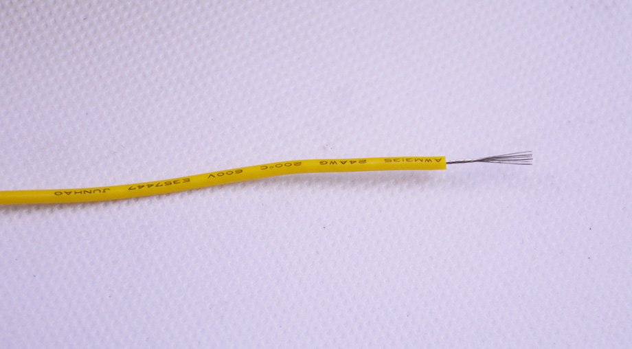 1-1P52P92923X4 UL3135-26AWG高温硅胶电线产品图