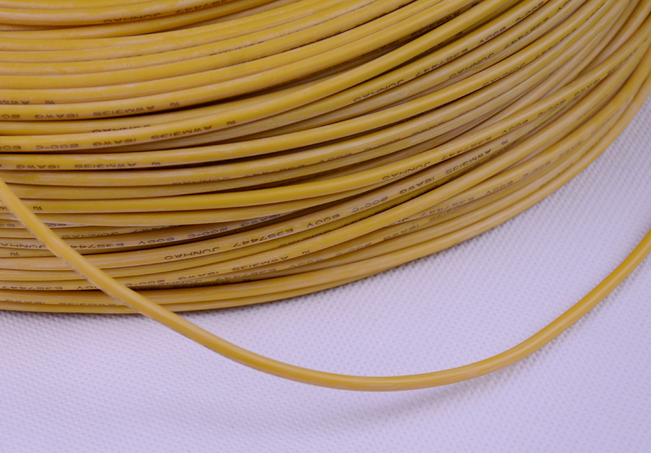 1-1P62Q0300JZ UL3132-16awg硅胶线产品图