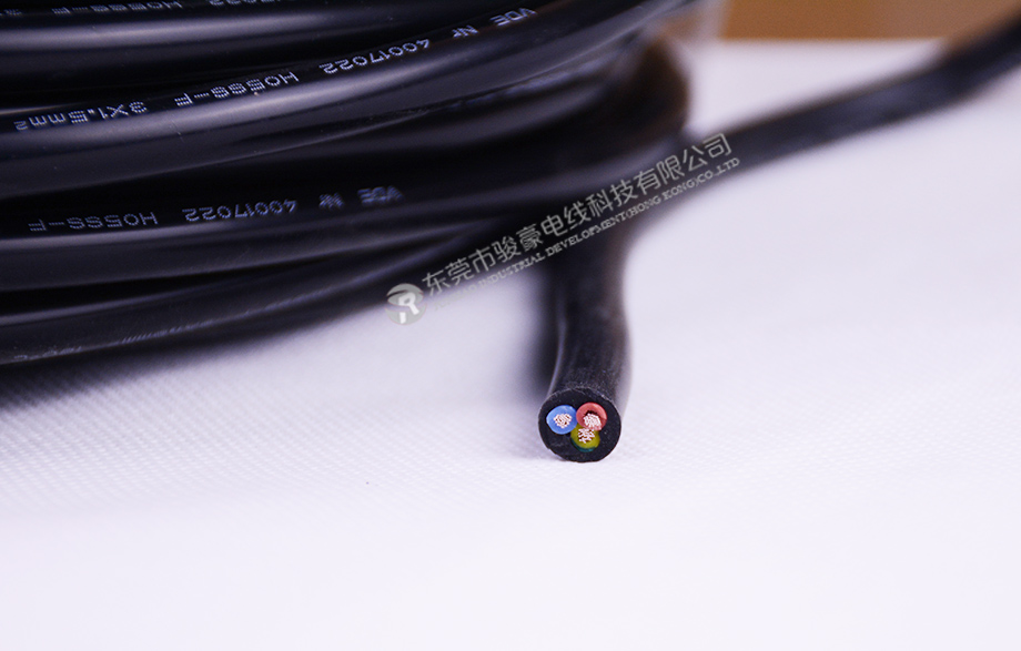 1-1PR00U0535J VDE 3芯欧规高温硅胶电源线产品图