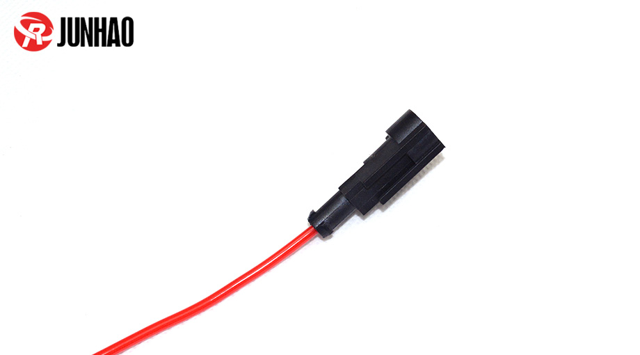 1-1Z413091412931 单芯高温硅胶线束+塑胶母头定制产品图