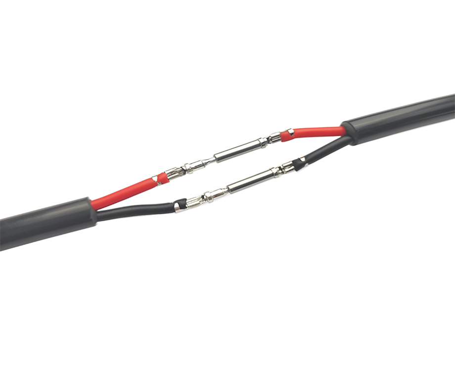 1-200Q214493AC 2*1.5mm2 Silicone Rubber and PVC Insulated Wire Harness with DT Male and Female Terminal Connector 1